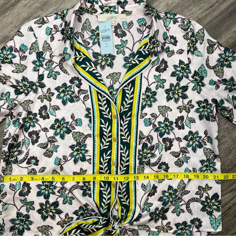 LOFT Floral 3/4 Sleeve Blouse with Front Tie Detail | NWT | MP - Picture 5 of 7
